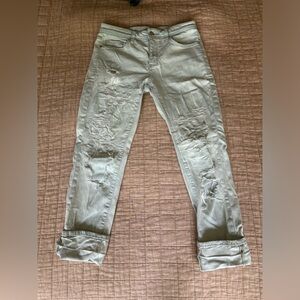 Pilcro shredding jeans, 27.